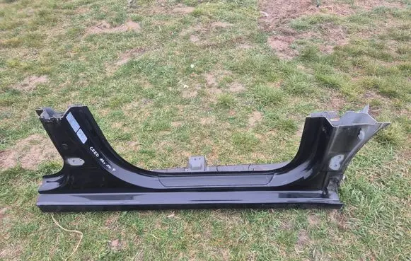 KIA Ceed Sill 