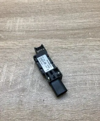 Audi A6 S6 C5 4B Airbag deployment crash/impact sensor 4B0959643C 101201