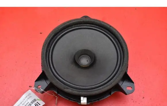 Toyota Corolla E10 Subwoofer speaker EAS16P884A