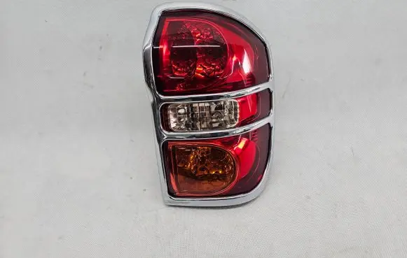 Toyota RAV 4 (XA20) Rear/tail lights 134537