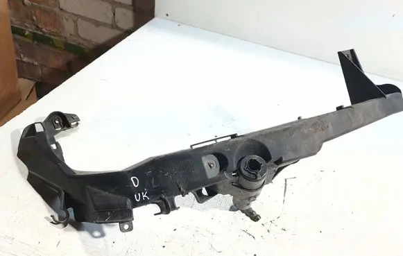 BMW 3 E90 E91 Headlight/headlamp mounting bracket 7116708 22944911