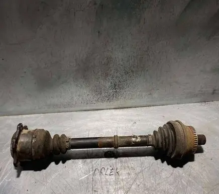 Audi A8 S8 D2 4D Front driveshaft