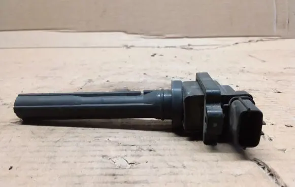 Suzuki Grand Vitara I High voltage ignition coil 3341077E2