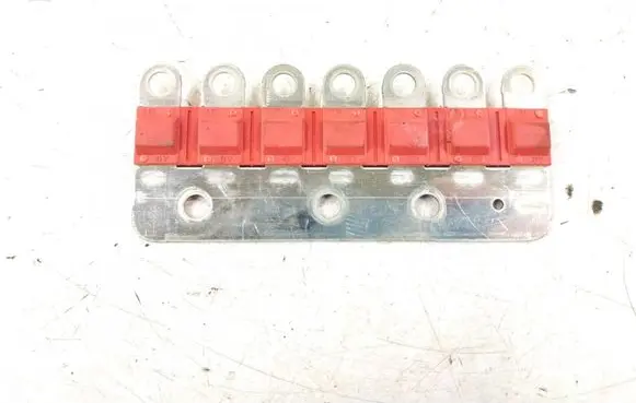 Mercedes-Benz E C207 W207 Cruise control relay 32V