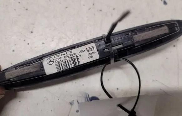 Mercedes-Benz E W212 Aerial antenna amplifier A2128201689