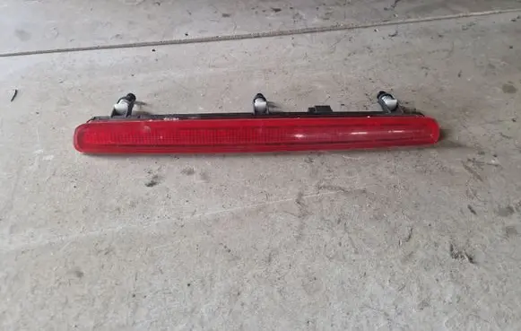 Volkswagen Transporter - Caravelle T5 Third/center stoplight 7E0945097