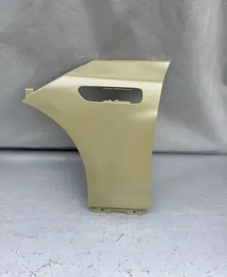 Mercedes-Benz EQE v295 Fender