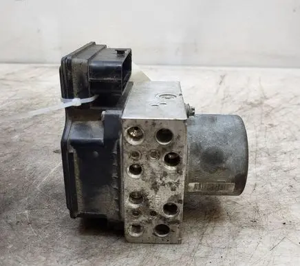 Ford Mondeo MK IV ABS Pump CG912C405CC 17393902 54085967D