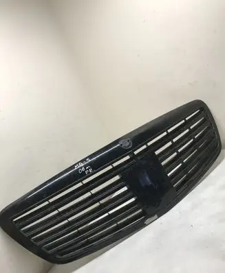 Mercedes-Benz S W221 Front grill