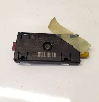 BMW X5 E70 Antenna control unit 693332808 6520693332808