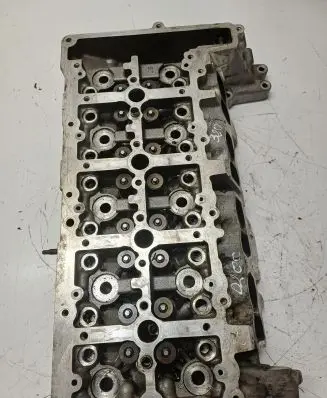 BMW 5 F10 F11 Engine head 781046503