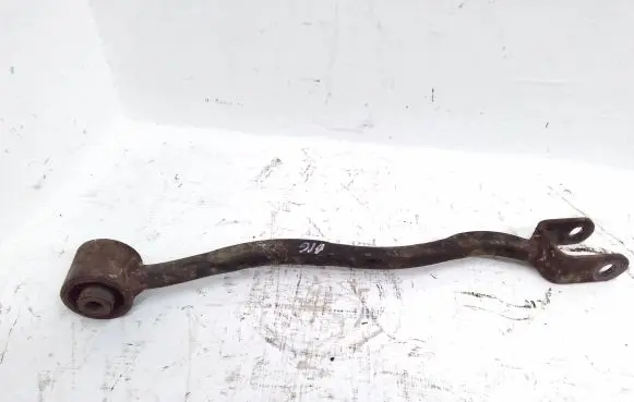 Cadillac CTS Rear control arm