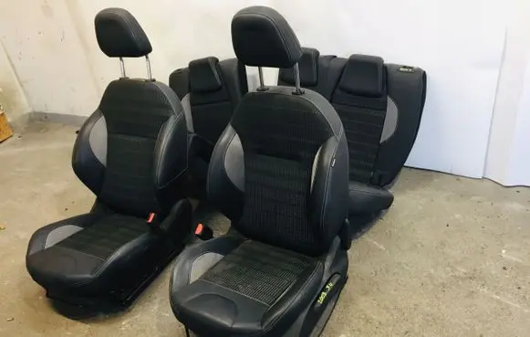 Peugeot 2008 I Seat set 