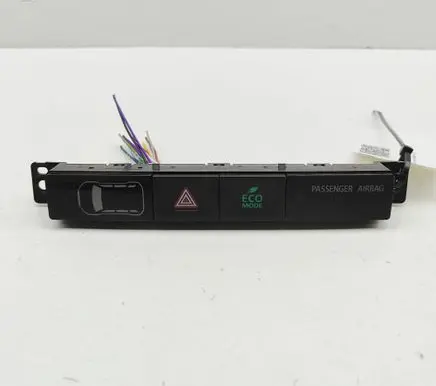 Mitsubishi Outlander A set of switches 8002B409A 8002B409