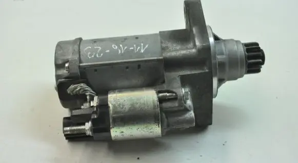 Volkswagen Golf VII Starter motor
