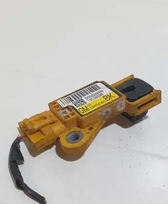 Opel Signum Airbag deployment crash/impact sensor 13102028 BKS0000XWRM