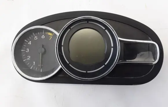 Renault Megane III Speedometer (instrument cluster) RNI248100053R