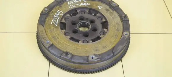 Opel Astra J Dual mass flywheel 55587527 A14NET