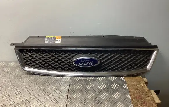 Ford Focus C-MAX Front grill 3M51R8138