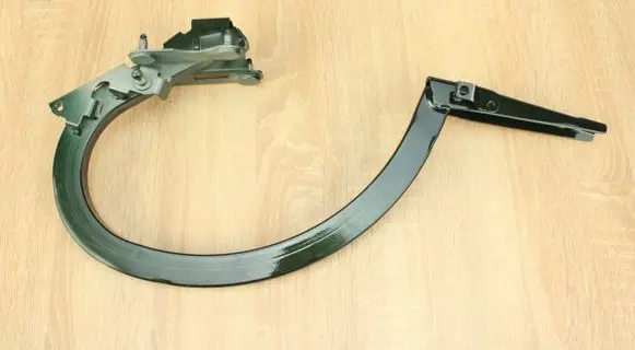 Tailgate/trunk/boot hinge