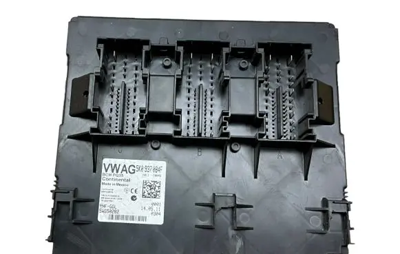 Volkswagen Tiguan Comfort/convenience module 5K0937084F 5WG50282