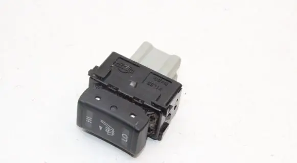 Nissan X-Trail T32 Seat heating switch