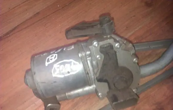 Ford Fiesta Wiper motor 2s6t17b571bc