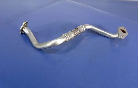Volkswagen Golf V Turbo turbocharger oiling pipe/hose 03C145735F
