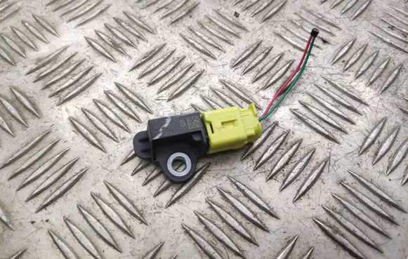 Nissan X-Trail T32 Airbag deployment crash/impact sensor 988303RA0A