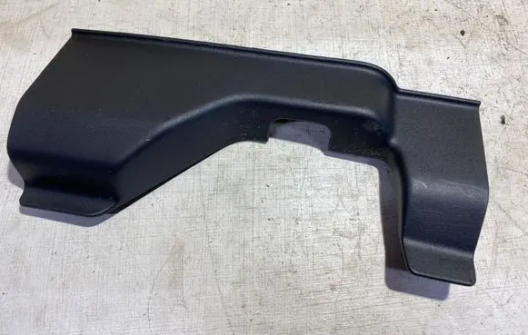 Mitsubishi Outlander Pillar (middle) 7211A145