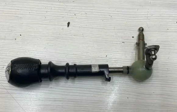Renault Trafic III (X82) Gear shifter/selector 8200970353