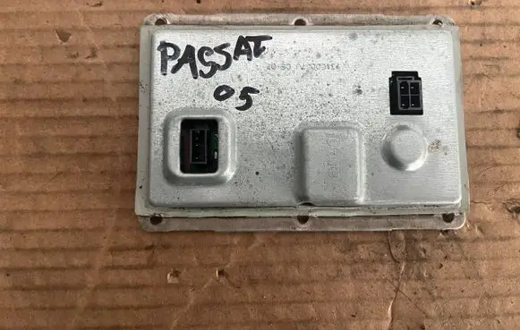Volkswagen Touareg I Xenon control unit/module 3D0907391B 89035113