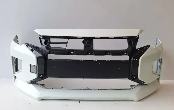 Mitsubishi Space Star Front bumper 6400J973ZZ