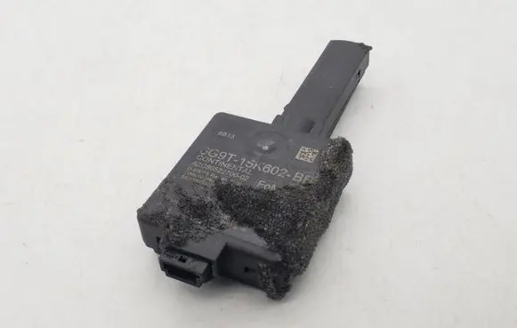 Antenna control unit