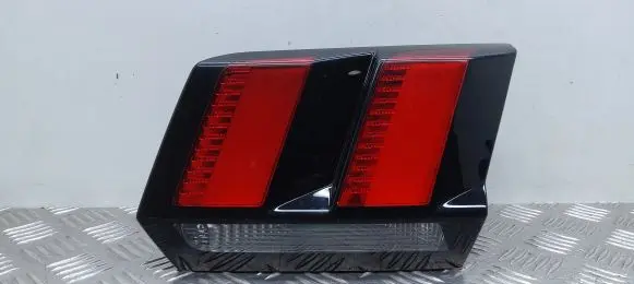 Peugeot 3008 II Tailgate rear/tail lights 9810477780