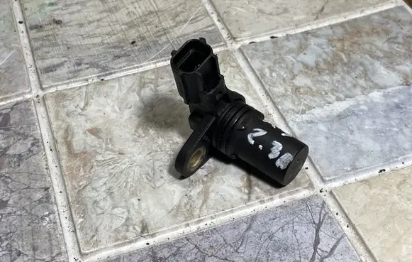 Camshaft position sensor