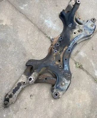 Toyota Avensis T250 Front subframe