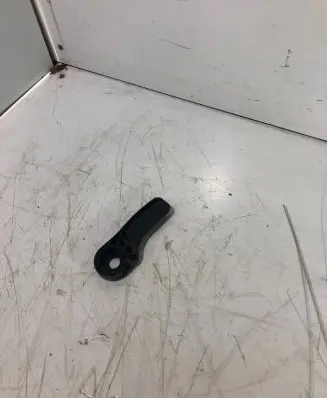 BMW 3 E36 Engine bonnet (hood) release handle 1928489