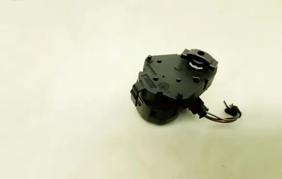 BMW 6 E63 E64 Air flap motor/actuator 6930300 69303009