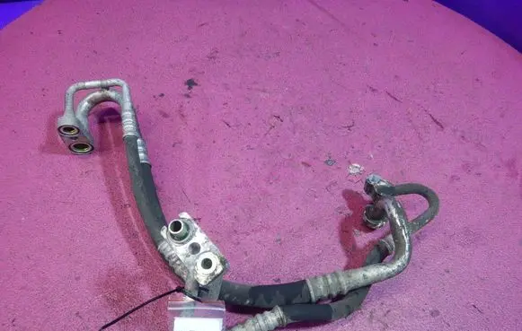 Opel Corsa C Air conditioning (A/C) pipe/hose 