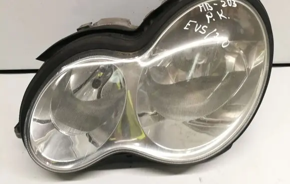 Mercedes-Benz C W203 Headlight/headlamp 