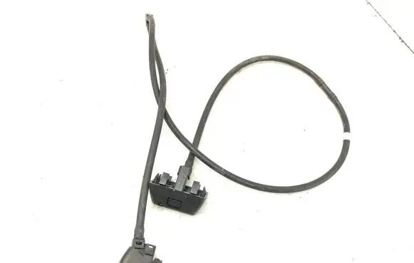 Opel Corsa F Windshield washer spray nozzle 9835762780 9835763980