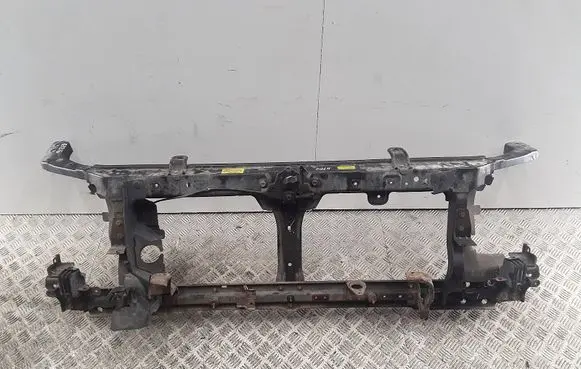 Nissan Navara Radiator support slam panel 