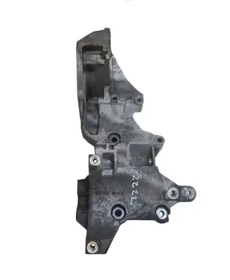 Volkswagen Golf VI Generator/alternator bracket 03L903143K