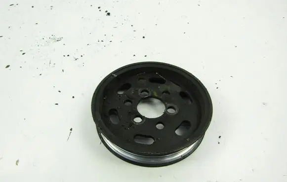 Volkswagen Golf IV Crankshaft pulley 