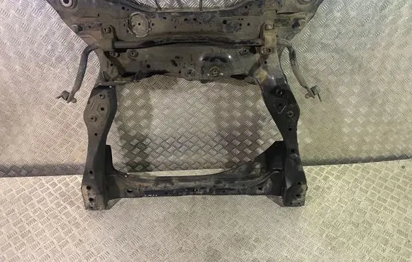 Volvo XC90 Front subframe 32221046