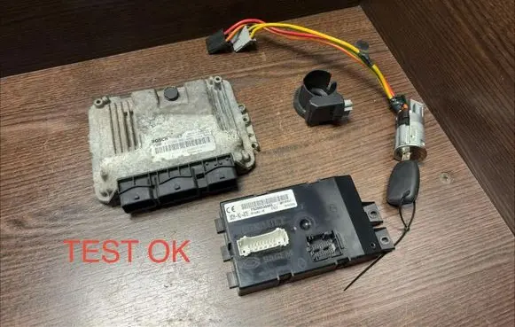 Renault Master II Engine control unit/module 0281012200 8200391957