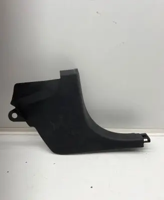 Renault Clio V Foot area side trim 768365638R 304303 EK2571