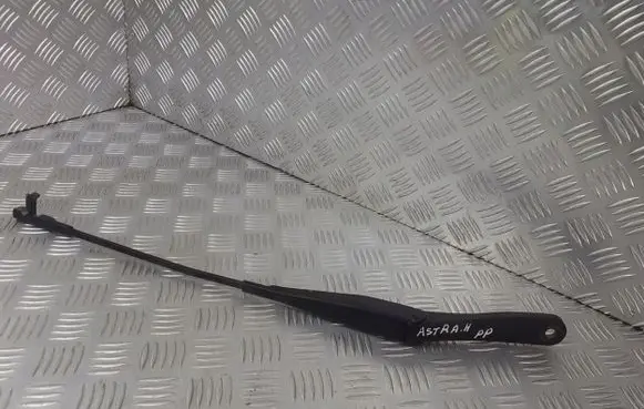 Opel Astra H Front wiper blade arm 13111220LH