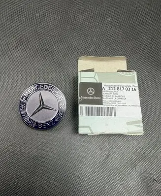 Mercedes-Benz E W212 Manufacturer badge logo/emblem A2128170316